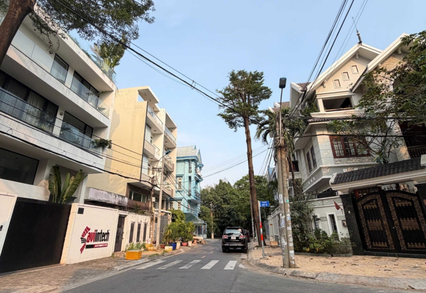 0909227199 Hàng hiếm, bán nền đất duy nhất ngang 8m. Khu vực xây cao tầng, đường 12m sầm uất thuận tiện kinh doanh mua bán đa ngành nghề