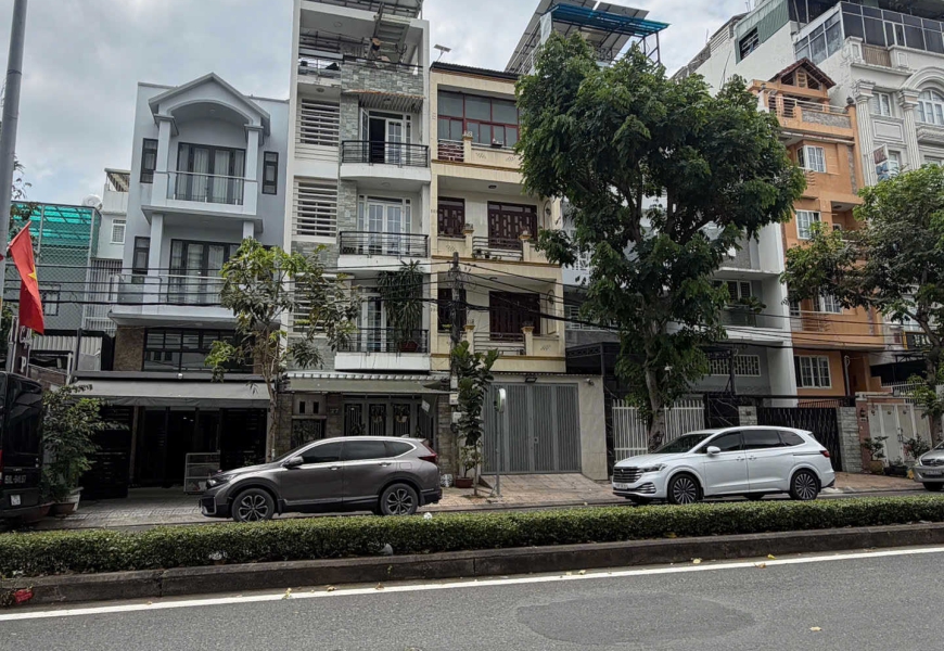 0909227199 Bán Nhà Mặt Tiền Đường Lớn KDC Trung Sơn, (Gần Lotte Quận 7 )