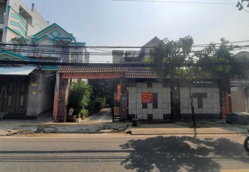 Bán Biệt Thự Cổ Điển Mặt Tiền Đường Phạm Thế Hiển Quận 8