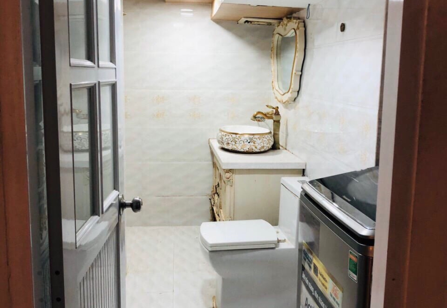 3,5 TỶ BÁN CĂN HỘ PHÚ HOÀNG ANH,ĐƯỜNG NGUYỄN HỮU THỌ BÁN 3TỶ5 TRẢ TRƯỚC 50% CÒN HỔ TRỢ 50% TRẢ GÓP LẢI XUẤT NGÂN HÀNG . HOẶC CHO THUÊ 850 USD / THÁNG . DIỆN TÍCH SỬ DỤNG 160M2 . NỘI THẤT HOÀNG GIA CAO CẤP . 3 PHÒNG NGỦ 2 TOLET TRONG PHÒNG , 1 VĂN PHÒNG 15