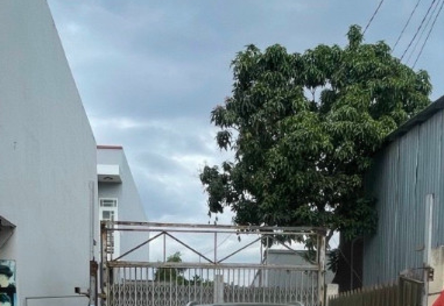 MẶT TIỀN HUỲNH TẤN PHÁT THỊ TRẤN NHÀ BÈ