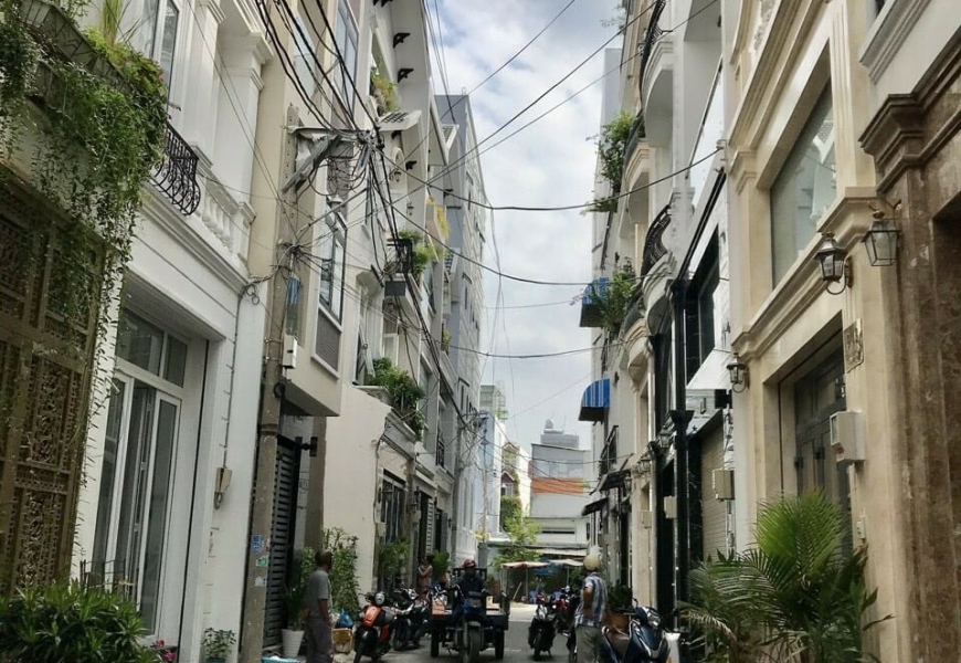 BÁN NHÀ HẺM XE HƠI