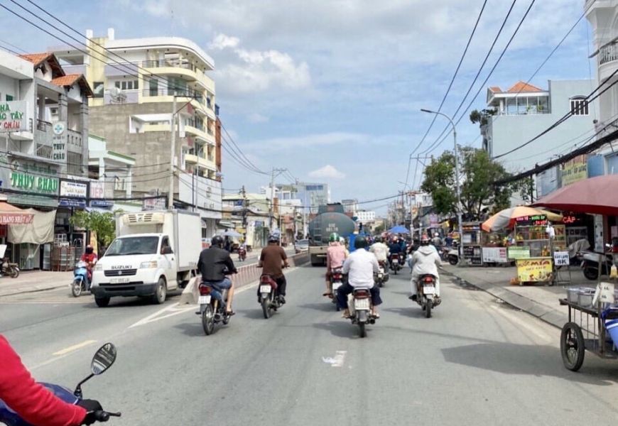 13,8 TỶ ĐẤT ĐẸP MT HUỲNH TẤN PHÁT