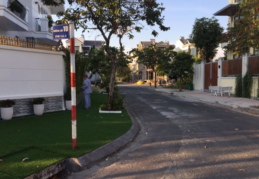 33,9 TỶ ĐẤT KDC VEN SÔNG TÂN PHONG Q7