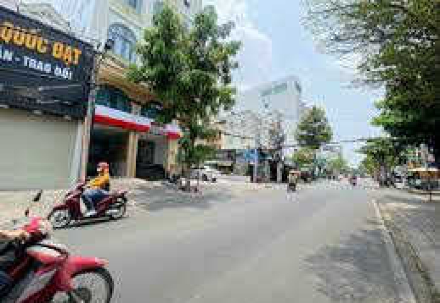 Bán nhà MT đường số Lâm Văn Bền,Q7