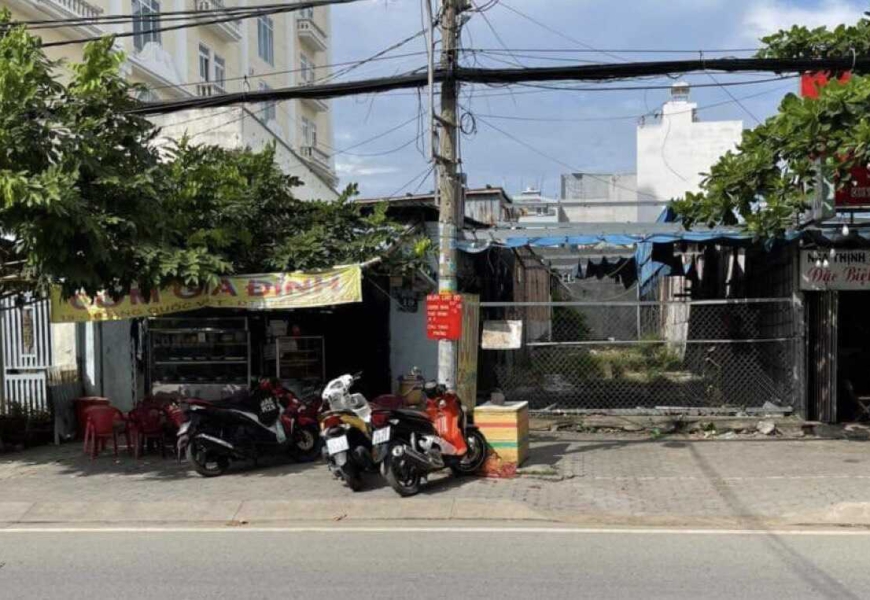 Bán nhà 2 MT trước sau Hoàng quốc việt P.phú thuận Q7
