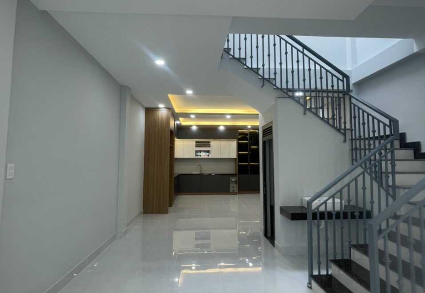 Bán nhà 1trệt 1 lầu mặt tiền huỳnh tấn phát,p phú thuận Q7