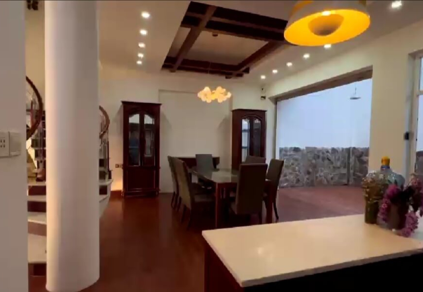 BÁN BIỆT THỰ NGUYỄN VĂN LINH, P.BÌNH THUẬN, Q7