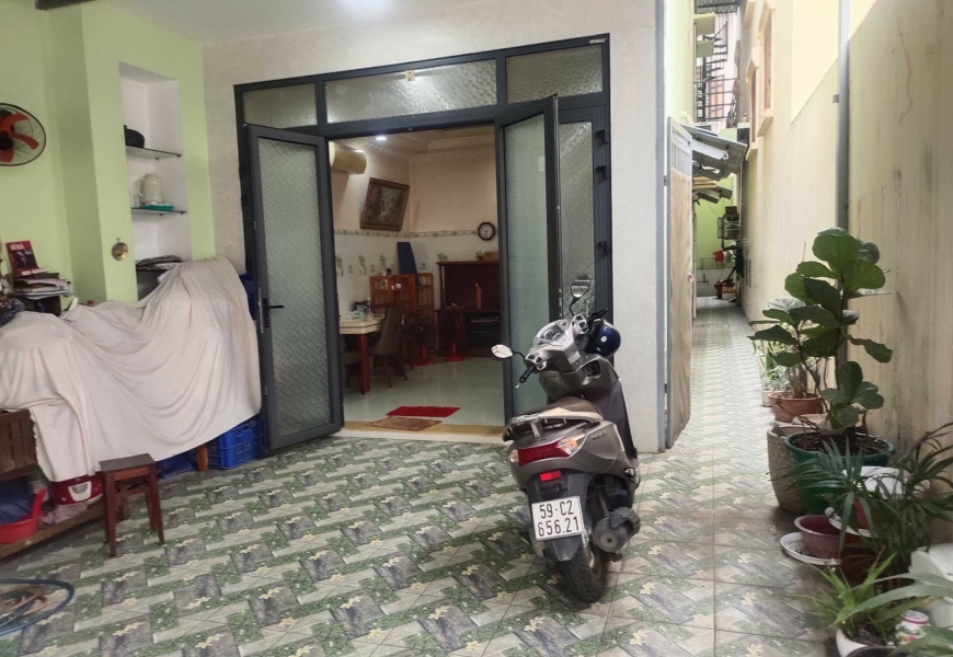 0909227199 Bán biệt thự sân vườn mặt tiền đường số tân quy Q7 , khu vực yên tĩnh, an ninh , duy nhất 1 căn giá chỉ 100 triệu/m2 