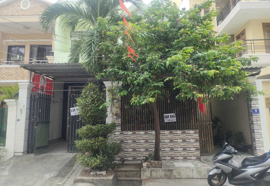 0909227199 Bán biệt thự sân vườn mặt tiền đường số tân quy Q7 , khu vực yên tĩnh, an ninh , duy nhất 1 căn giá chỉ 100 triệu/m2 