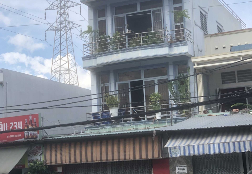 Bán Nhà  Mặt Tiền Đường Huỳnh Tấn Phát P. Phú thuận Quận 7