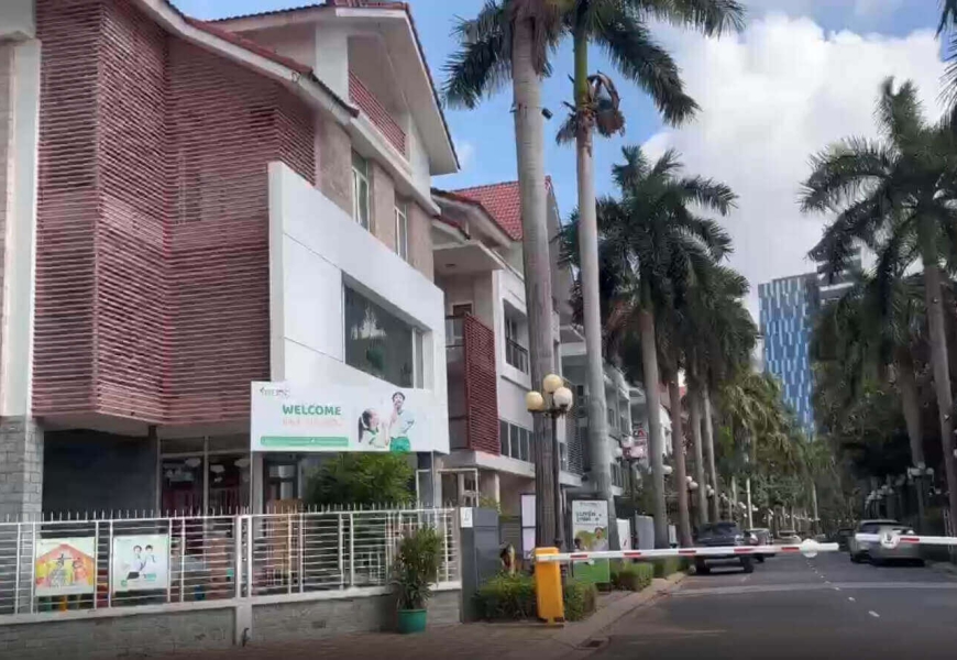 CẦN TIỀN BÁN GIẢM GIÁ 9 TỶ CHỈ CÒN 45 TỶ - BÁN BIỆT THỰ NGÂN LONG CĂN GÓC 2 MT KHU COMPOUND CAO CẤP , GẦN LOTTE Q7