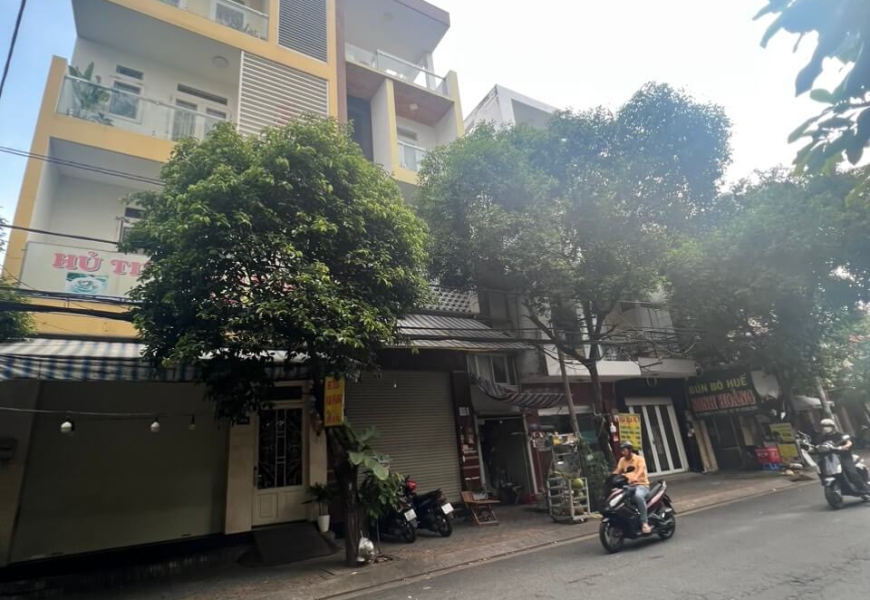 CHO THUÊ NHÀ MẶT TIỀN ĐƯỜNG SỐ P.TÂN QUY QUẬN 7 - 28TR/THÁNG