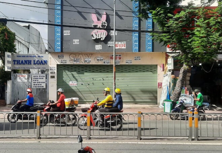 CHO THUÊ NHÀ NGUYÊN CĂN MẶT TIỀN ĐƯỜNG NGUYỄN THỊ THẬP.PHƯỜNG.TÂN PHONG.QUẬN 7 - 120 TRIỆU/THÁNG
