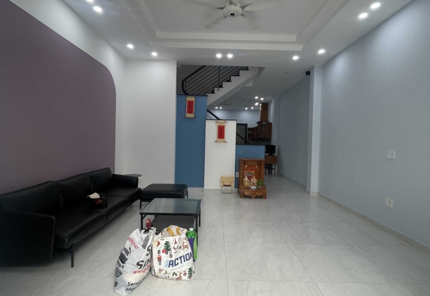 0909227199 BÁN NHÀ MẶT TIỀN ĐƯỜNG SỐ  KDC SADECO VEN SÔNG ĐỐI DIỆN TRƯỜNG R.MIT Q7