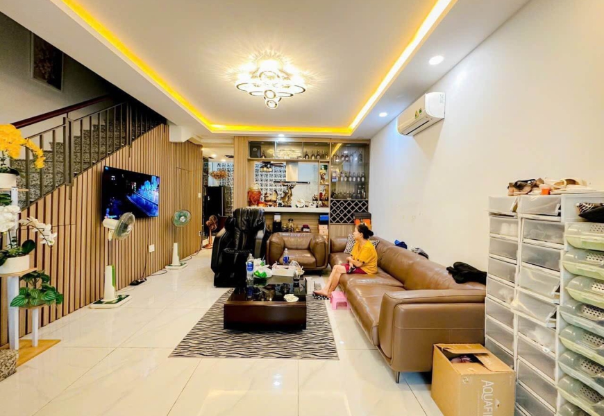 Nhà phố khu VIP Kiều Đàm, Tân Hưng, Q7