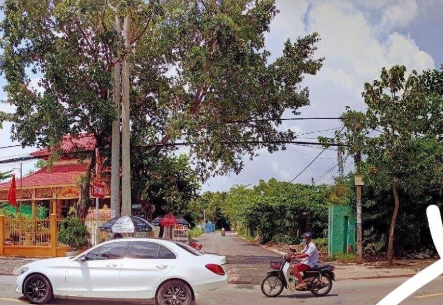 Bán lô đất góc 2 mặt tiền đường Nguyễn Bình,xã Phú Xuân,Nhà Bè