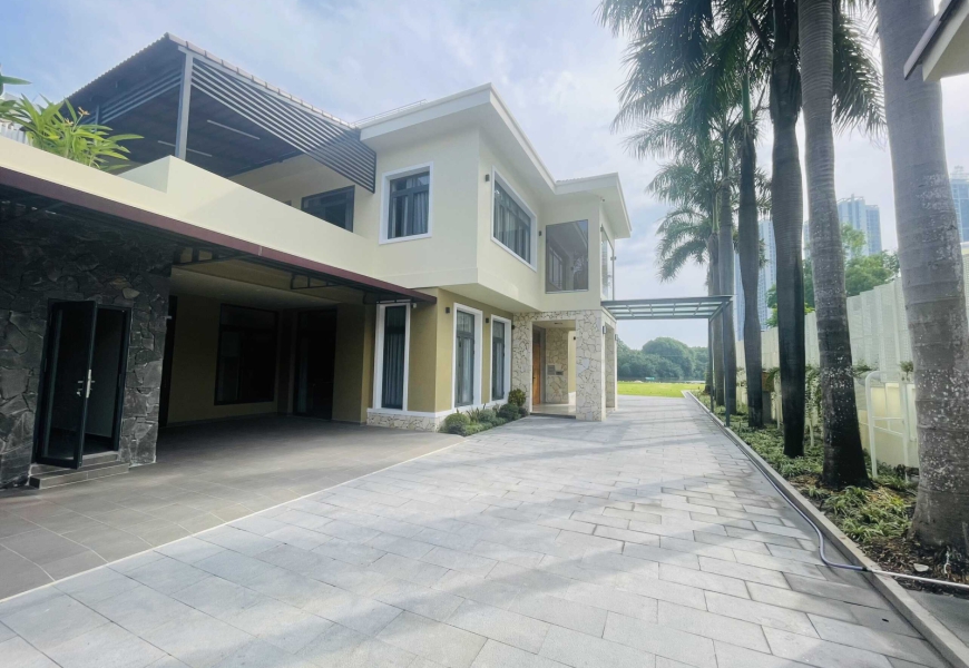 Biệt thự sân vườn 1260m2,view Hồ Lớn,đường Tân mỹ ngay trung tâm Q7-sát bên là trường đại học marketing