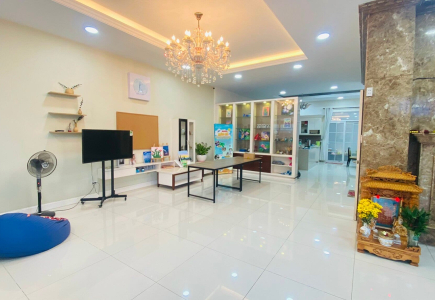 Cần Bán Biệt Thự Căn Góc Đường Lớn 35m Khu Đô Thị Him Lam Ngay Lotte Quận 7