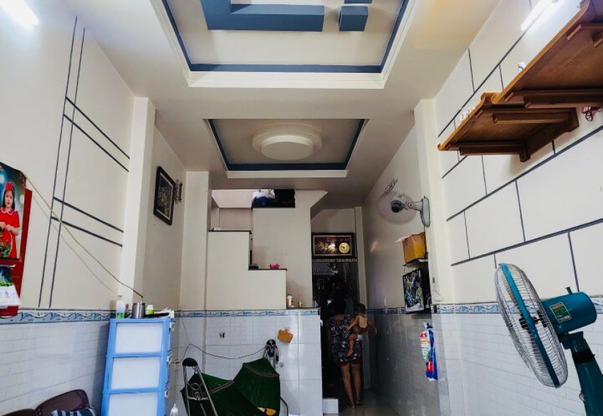 GÓC 2MT CHUYÊN DÙNG 9, P PHÚ MỸ Q7 - GIÁ 4.78 TỶ TL