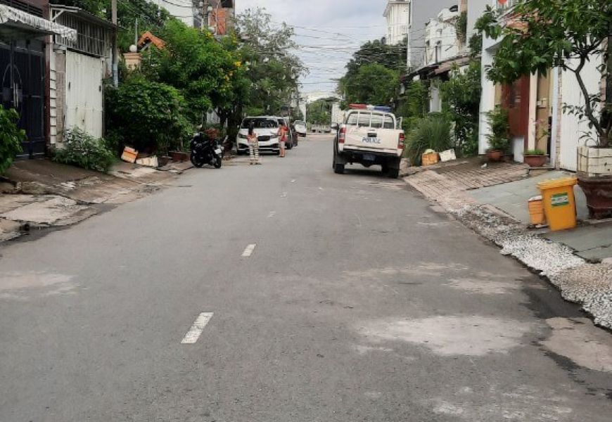 Ngộp..Giảm 3,5tỷ nay còn 24tỷ TL - Bán Nhà Mặt Tiền Đường Số mai văn vĩnh P.Tân Quy, Quận 7
