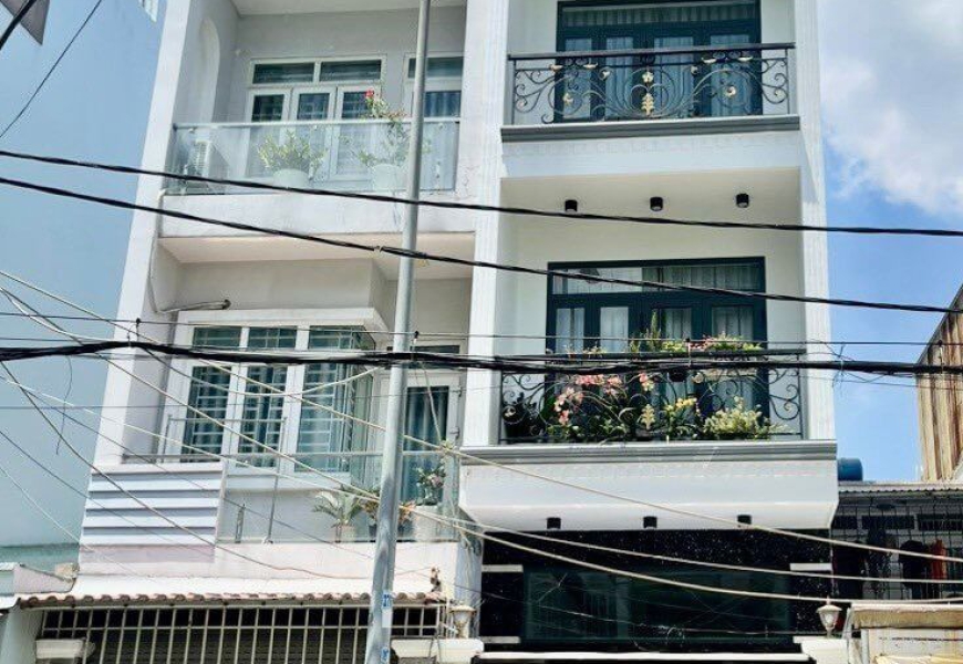 Bán nhà mới đẹp cao cấp mặt tiền đường số  , phường Tân quy ,Quận7 