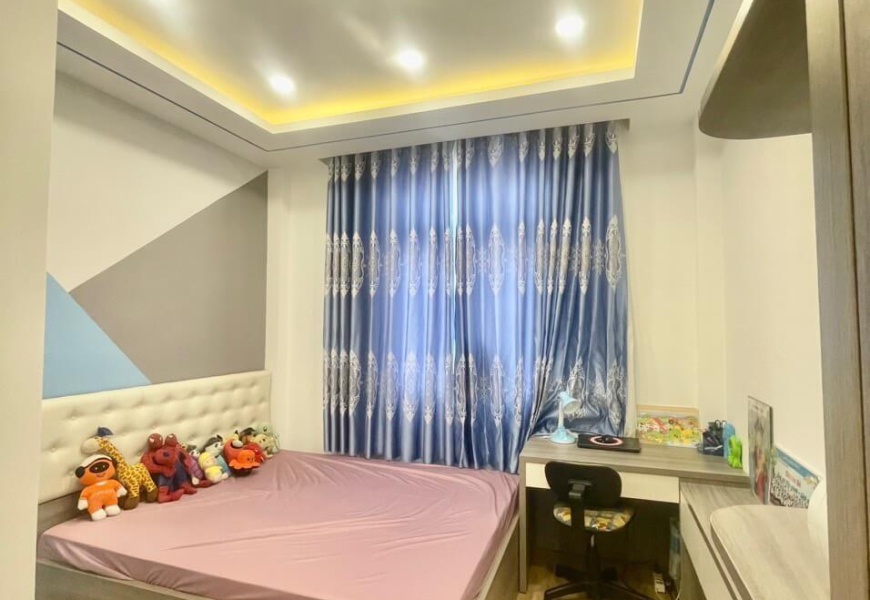 Bán nhà mới đẹp cao cấp mặt tiền đường số  , phường Tân quy ,Quận7 
