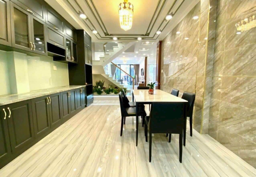 Bán nhà hoàng quốc việt quận 7 tiếp giáp Phú Mỹ Hưng , nhà ( hướng nam)