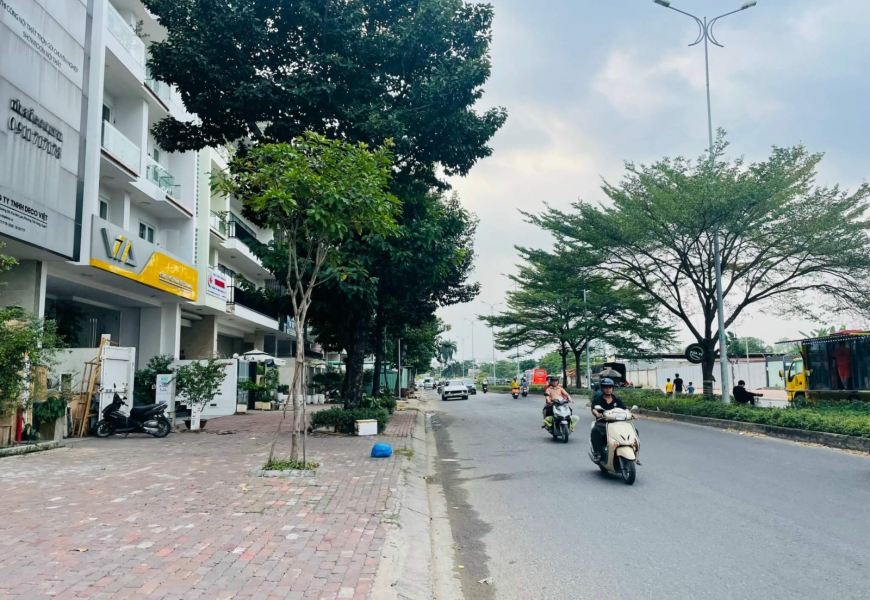 Bán nhà KDC Him Lam Mặt tiền đường lớn 35m kinh doanh đông đúc