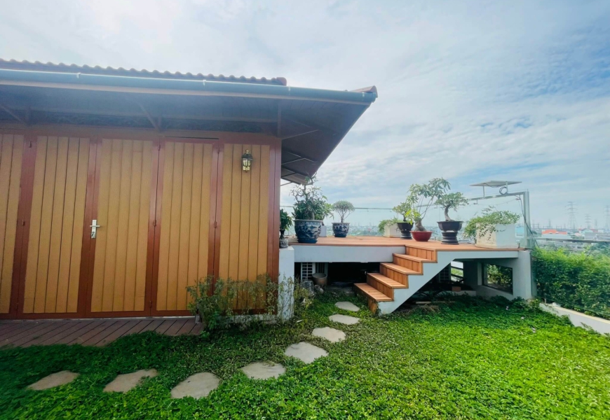 Giảm 12 tỷ cần bán gấp..Giá mới 40ty TL CĂN BIỆT THỰ ĐƯỢC THIẾT KẾ ĐẦY ĐỦ CÔNG NĂNG HỒ BƠI - THANG MÁY - Hầm - 4 Tầng KDC Phú Mỹ - Quận 7 - CÁCH PHÚ MỸ HƯNG 1km