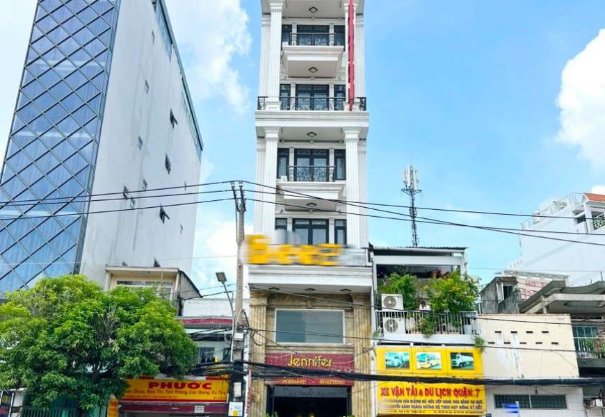 BÁN KHÁCH SẠN 30 PHÒNG MT HUỲNH TẤN PHÁT QUẬN 7