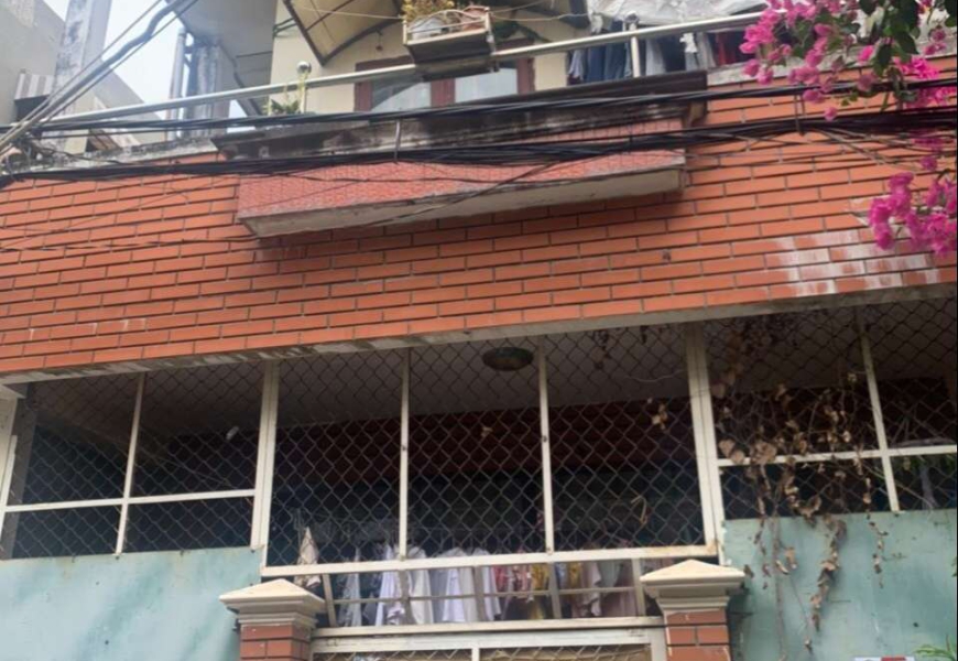 NHÀ hẻm xe hơi trần xuân soạn P. Tân hưng Q7