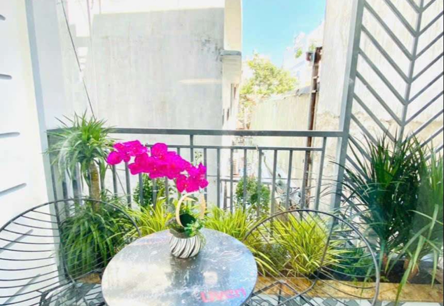 NHÀ ĐẸP 3 TẦNG LÔ NHÌ TÂN QUY, Q7 - GIÁ 5 TỶ TL