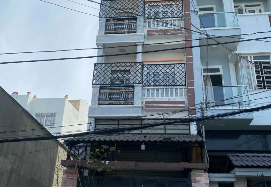 NGỘP BANK 6.5 TỶ - NAY BÁN GẤP GIÁ 7 TỶ  Bán Gấp Nhanh gọn lẹ nhà Đường xe hơi Mã Lò , Bình Tân