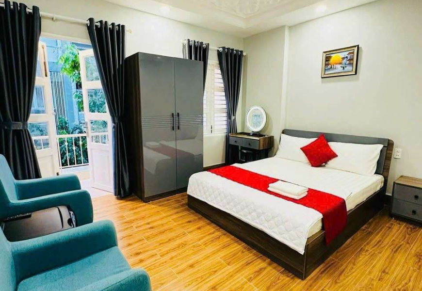 Bán khách sạn đang có hợp đồng thuê 60 tr/tháng.đường số p.Phú Mỹ .Q7 (khu công ích q4) 