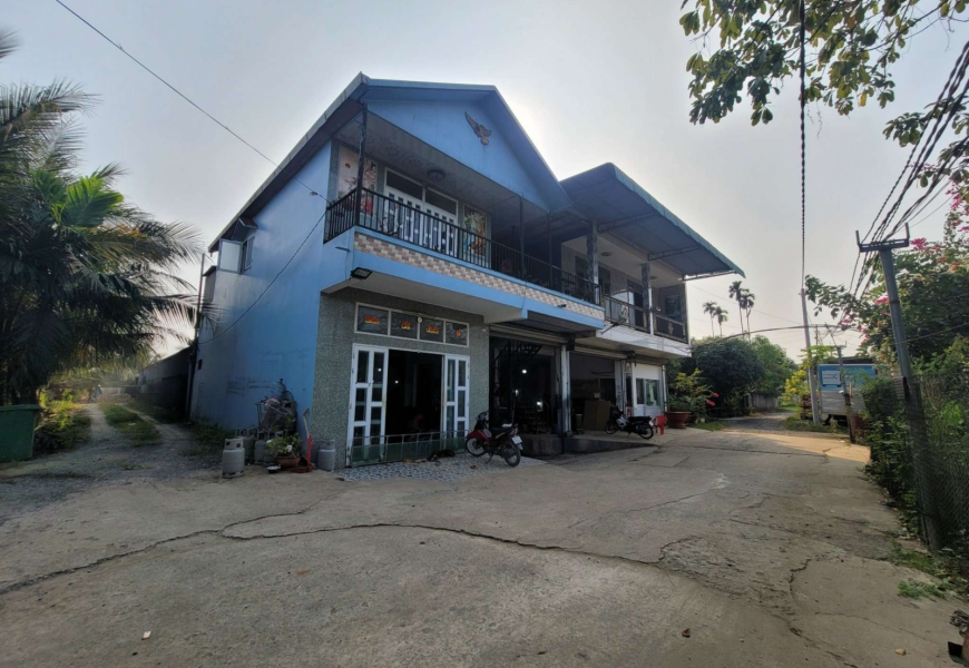 Cần bán gấp Nhà + xưởng 2 mặt tiền xã Hòa Khánh Đông