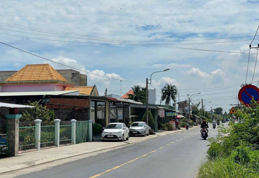 Bán Căn Góc 2MT Nguyễn Thông Huyện Châu Thành Tỉnh Long An - View Sông Vàm Cỏ Tây Cực Đẹp - Giá 7.5 Tỷ TL