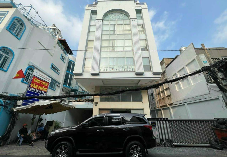 Bán tòa nhà văn phòng mặt tiền Quận 1