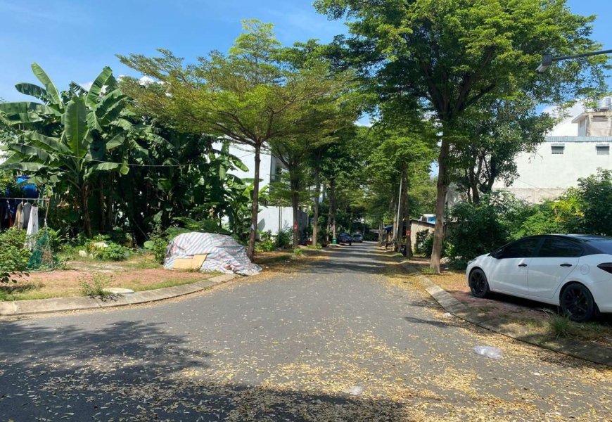0914020039 EM DUNG LÔ GÓC 2 MẶT TIỀN ĐẤT NGANG 10 x 20-Tân Phong-ngay sát Lê Văn Lương-Vivo City