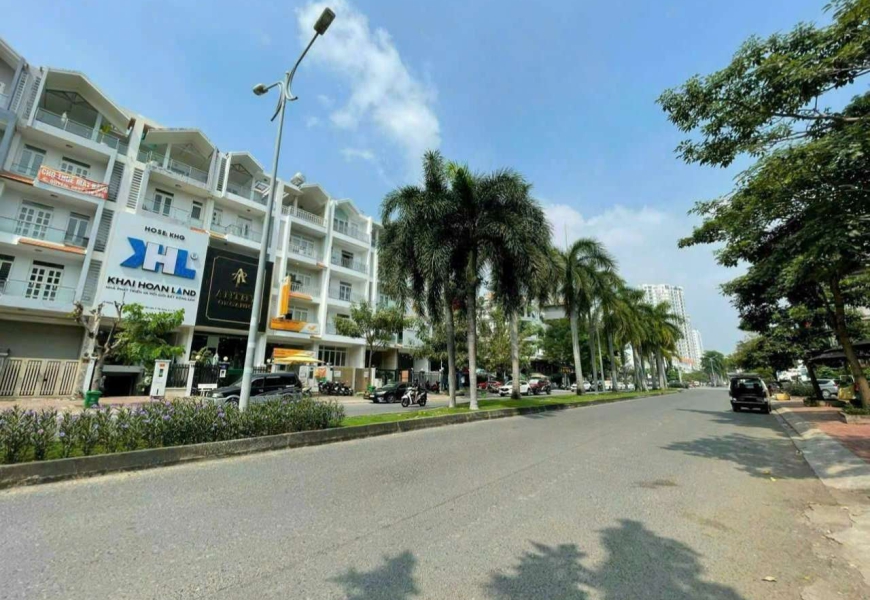 Bán lô đất mặt tiền đường D4 KDC him lam P. Tân hưng Q7