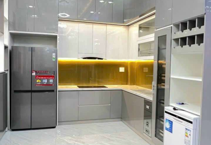 Giảm giá căn   n9 nối dài khu anh Tuấn 8,9 tỷ còn 8,5 tỷ. BÁN NHÀ PHỐ HIỆN ĐẠI KHU DÂN CƯ COMPOUND GREEN RIVERSIDE HUỲNH TẤN PHÁT ( Cách Phú Mỹ Hưng 5 Phút Xe Máy )