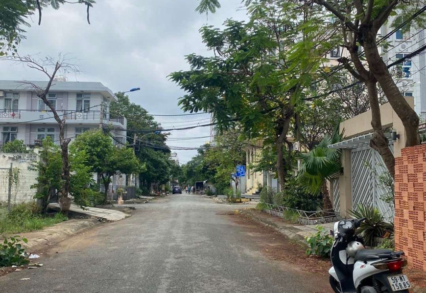 0909227199 BÁN LÔ ĐẤT MẶT TIỀN ĐƯỜNG B7 LÀNG ĐẠI HỌC, XÃ PHƯỚC KIỂN, NHÀ BÈ