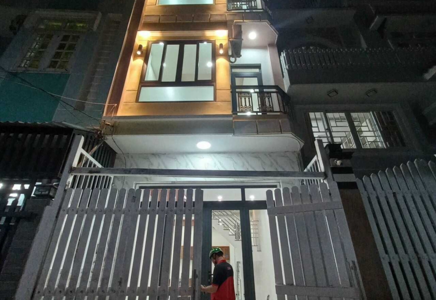 GIÁ 6.5 TỶ TL - NHÀ ĐẸP 3 LẦU NGUYỄN VĂN QUỲ, Q7, HCM