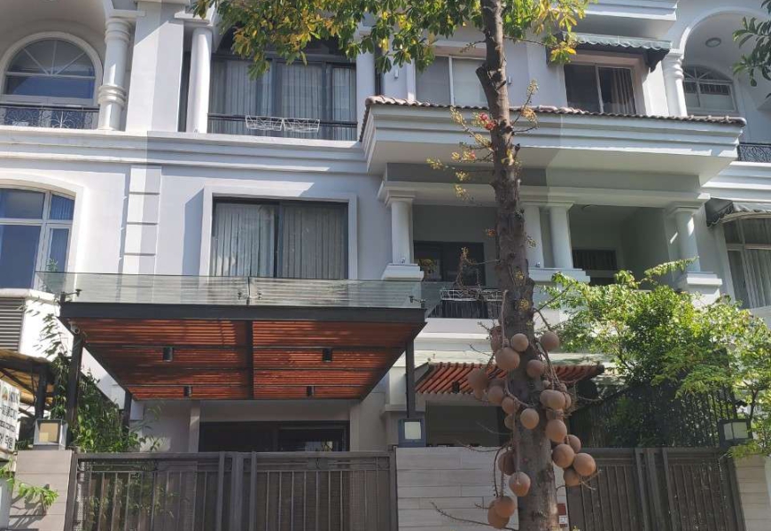 Bán nhà mặt tiền nội khu 1 khu nam viên, P. Tân phú Q7