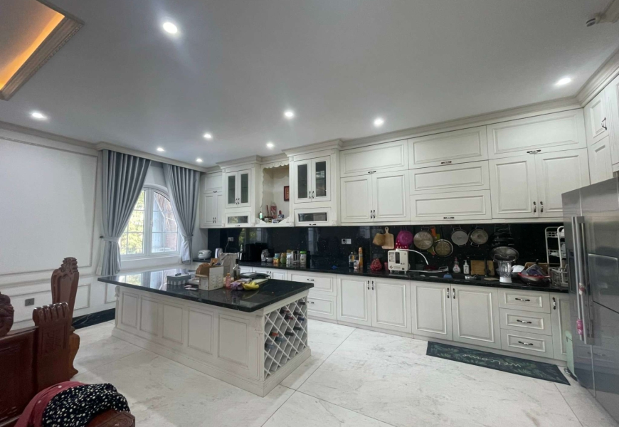 Giảm 6 tỷ bán gấp để đi Mỹ..Giá mới 37,5tỷ TL..Bao rẻ nhất trung sơn Bán biệt thự View Sông và công viên kdc Trung sơn,sát bên Him Lam Q7