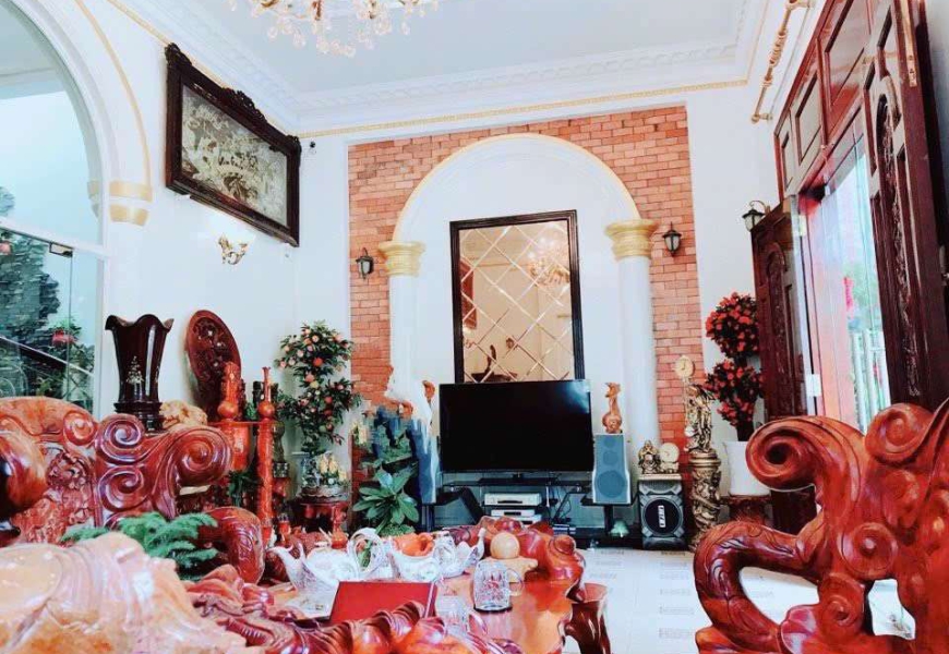 Giảm 9 tỷ cần bán nhanh…..Giá 34tỷ chốt gấp Bán biệt thự Mặt Tiền Gốc 2 mặt tiền . Đối Diện Sông , Khu VIP đẹp nhất nhì khu trung Sơn 