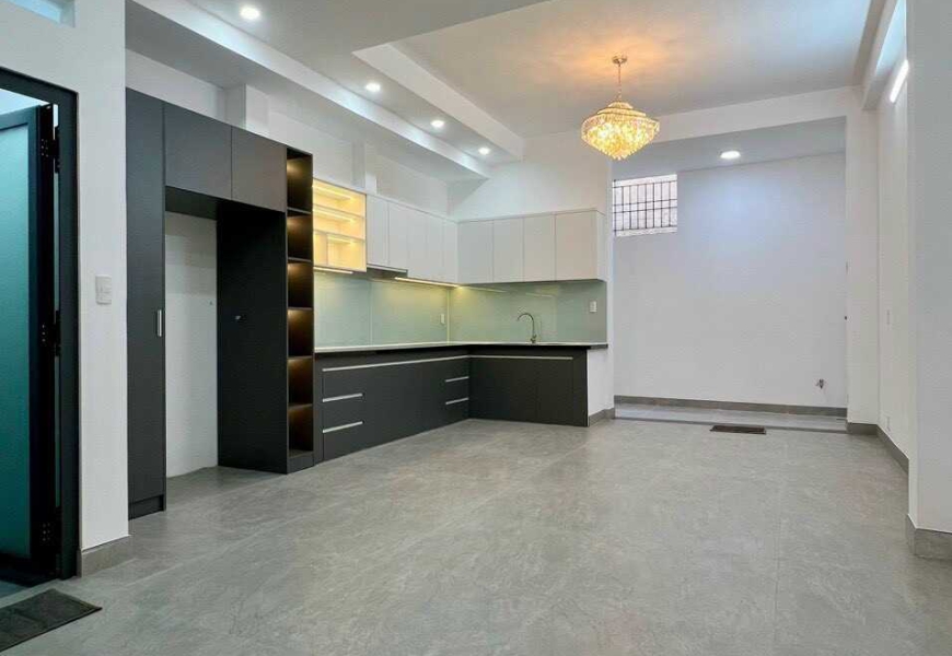 Bán nhà 2 MT 283 Lâm Văn Bền P. Bình Thuận Q.7
