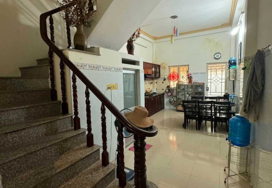 BÁN NHÀ HẺM 458 HUỲNH TẤN PHÁT P. BÌNH THUẬN QUẬN 7