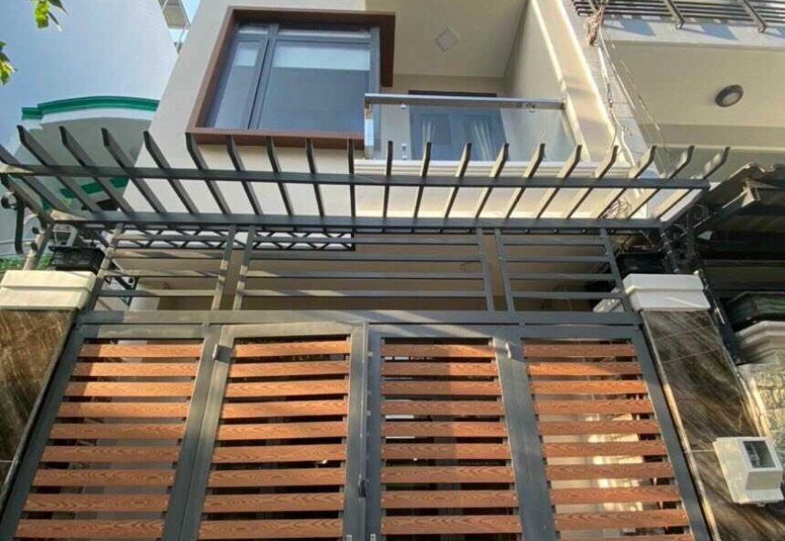 BÁN NHÀ MT ĐƯỜNG SỐ TÂN QUY QUẬN 7..có hđ thuê 32tr/th