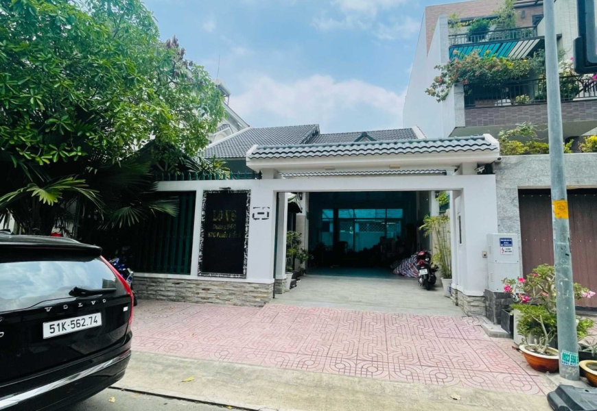 Bán đất tặng biệt thự sân vườn+ Hồ bơi -khu sadeco phước kiểng A,Nhà bè..sát bên Q7…..Gía 21 tỷ